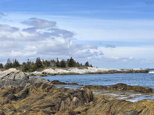 549 West Head Road, Lockeport, NS 
