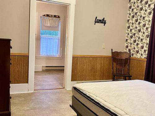 12 Hector Street, Port Maitland, NS 