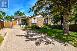 7 WESLEY STREET Barrie, ON L4N 2A4