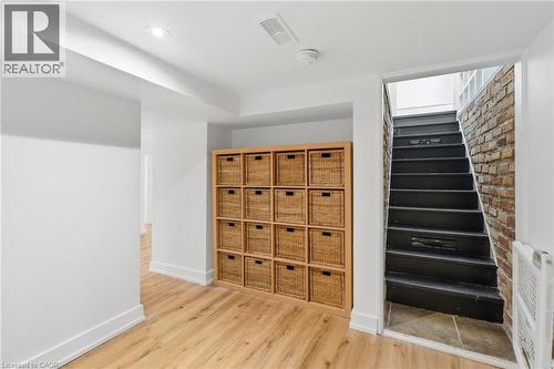 6123 Guelph Line, Burlington, ON 