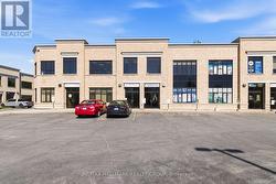 B2 - 120 TERENCE MATTHEWS CRESCENT  Ottawa, ON K2M 0J1