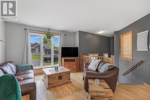 90 Richard Street, Alfred And Plantagenet, ON 