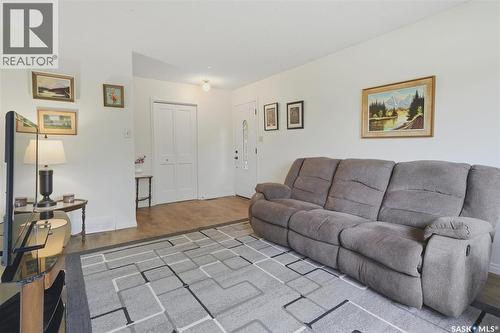1306 Egbert Avenue, Saskatoon, SK 