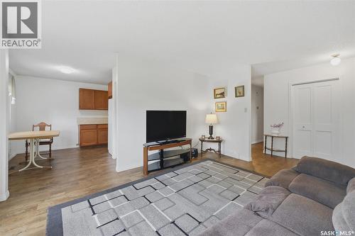 1306 Egbert Avenue, Saskatoon, SK 