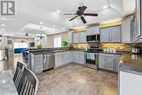 239 Branton Crescent, Lakeshore, ON 
