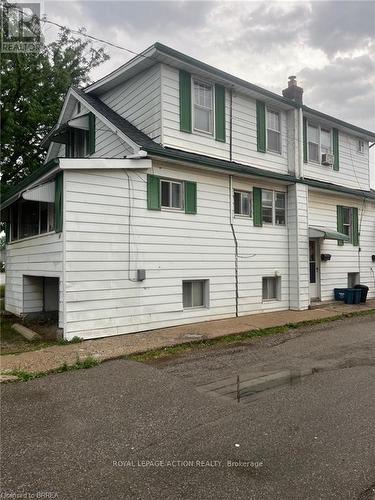 83 Stanley Street, Brantford, ON 