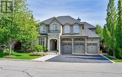 7 WOODINGTON COURT  Whitby (Brooklin), ON L1M 0C6
