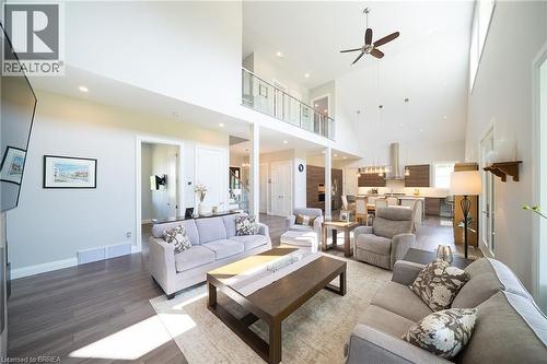 792 Charlotteville Road 8, Simcoe, ON - Indoor Photo Showing Living Room