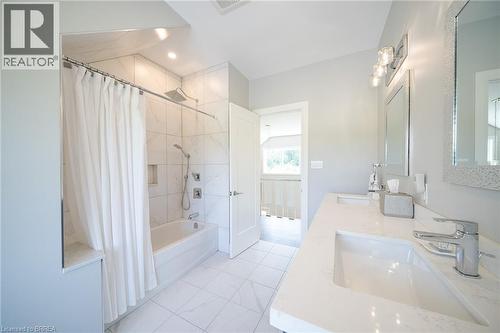 792 Charlotteville Road 8, Simcoe, ON - Indoor Photo Showing Bathroom