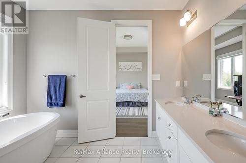 3291 Harasym Trail, Oakville (Go Glenorchy), ON 