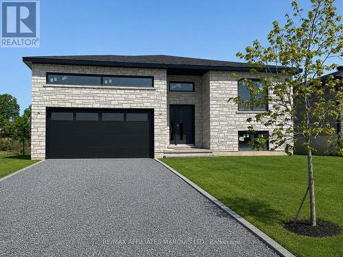 176 EMILY JADE CRESCENT  Cornwall, ON K6H 1Z7