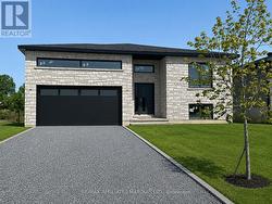 176 EMILY JADE CRESCENT Cornwall, ON K6H 1Z7