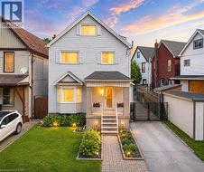 14 NIAGARA Street  Hamilton, ON L8L 6A2