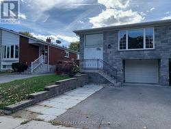 MAIN - 3346 IVERNIA ROAD Mississauga, ON L4Y 3E8