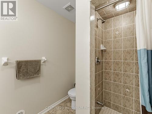 111 Cedar Lake Crescent, Brampton, ON - Indoor Photo Showing Bathroom