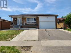 3291 BRANDON GATE DRIVE Mississauga, ON L4T 2G3