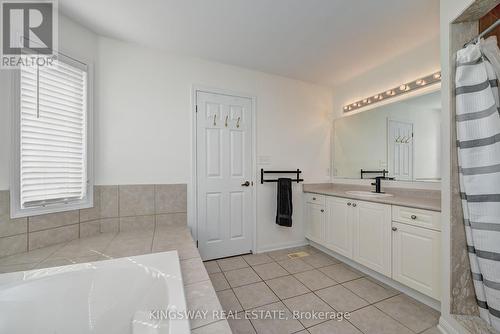 222 Baldwin Drive, Cambridge, ON 