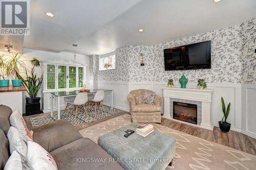 222 Baldwin Drive, Cambridge, ON 