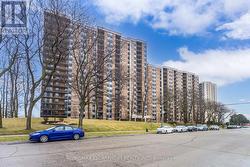 1701 - 500 GREEN ROAD E  Hamilton, ON L8E 3M5