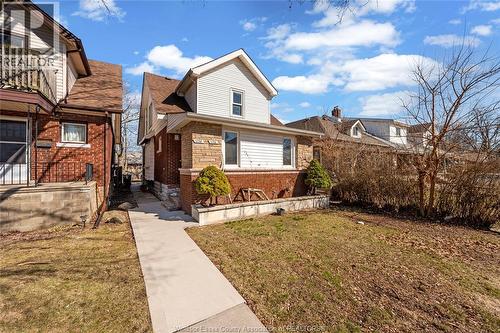 1154 Elm Unit# Main, Windsor, ON 