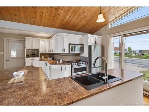340 Grey St, Dalhousie, NB 