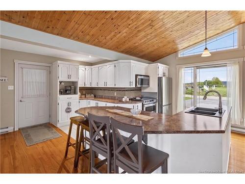 340 Grey St, Dalhousie, NB 