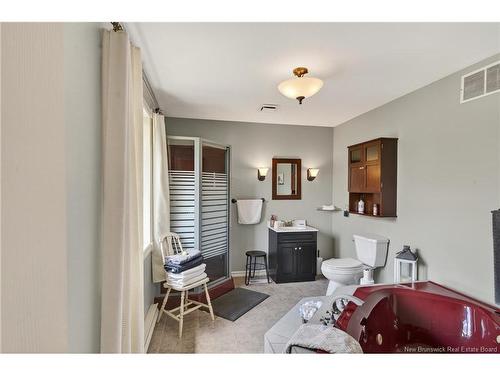 340 Grey St, Dalhousie, NB 