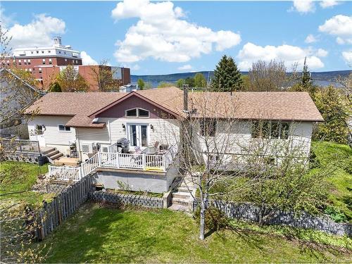 340 Grey St, Dalhousie, NB 
