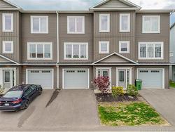 128 Mia CI  Fredericton, NB E3A 7N5