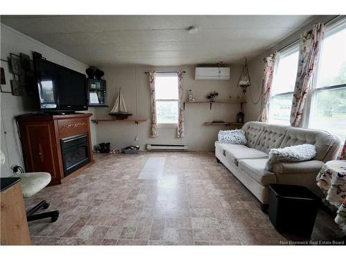 5A Edgewood St, Saint Stephen, NB 