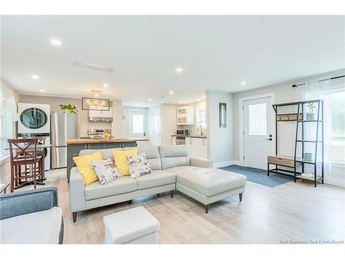 58 Shanklin Rd, Bains Corner, NB 