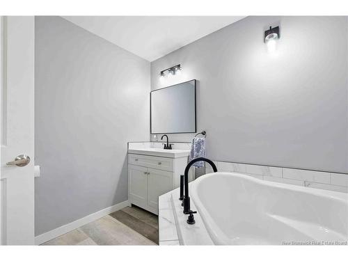 23 Nevers Rd, Lincoln, NB 