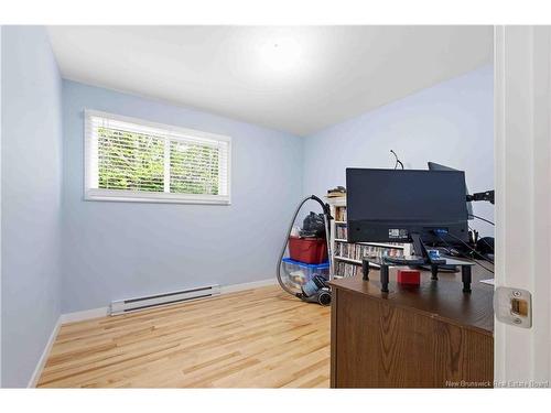 23 Nevers Rd, Lincoln, NB 