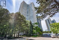 3303 - 3650 KANEFF CRESCENT Mississauga, ON L5A 4A1