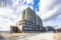 1117 - 220 MISSINNIHE WAY Mississauga, ON L5H 0A9
