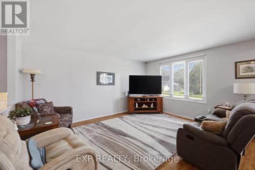271 Anne Street, West Elgin (West Lorne), ON 