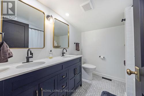 5 Mckenzie Avenue, London South (South F), ON 