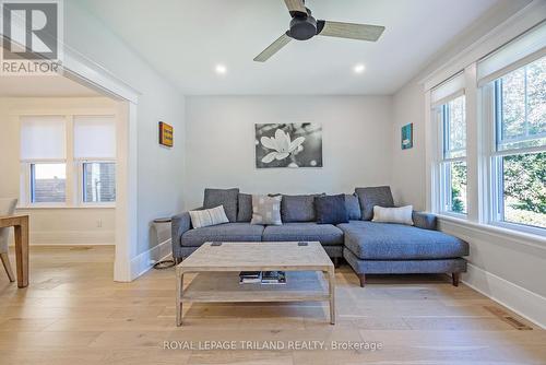 5 Mckenzie Avenue, London South (South F), ON 