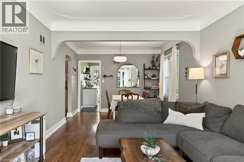 50 East 36Th Street, Hamilton, ON 