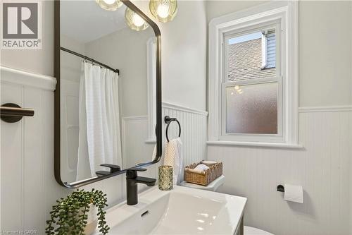 50 East 36Th Street, Hamilton, ON 