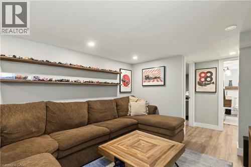 50 East 36Th Street, Hamilton, ON 
