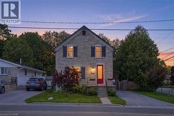 73 FISHER MILLS Road  Cambridge, ON N3C 1E1