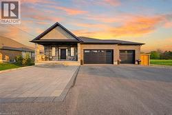 422 MOUNT PLEASANT Road Brantford, ON N3T 5L5