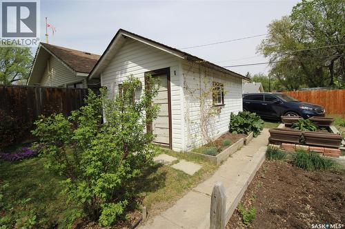 580 1St Street E, Shaunavon, SK 