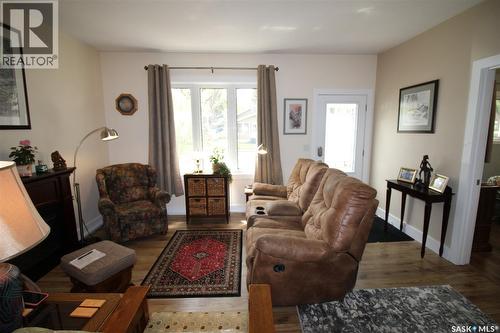 580 1St Street E, Shaunavon, SK 