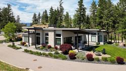 683 HAVENCREST Court Vernon, BC V1H 2L9