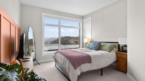 6-3220 Hilltown Drive, Kelowna, BC 