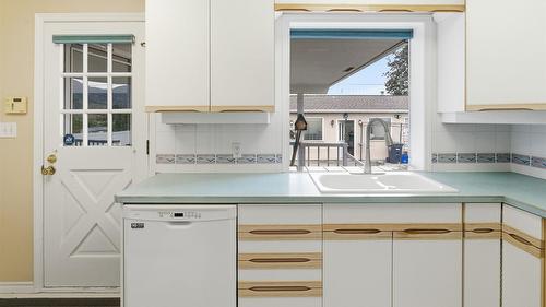 164 Manor Park Avenue, Penticton, BC 