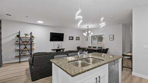 5403-4034 Pritchard Drive, West Kelowna, BC - Indoor Photo Showing Kitchen With Double Sink