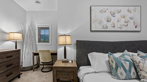 5403-4034 Pritchard Drive, West Kelowna, BC - Indoor